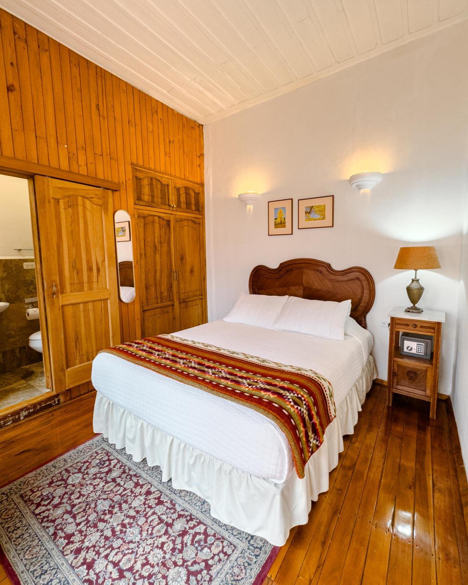 Hotel Boutique Casa Montalvo Cuenca Extérieur photo