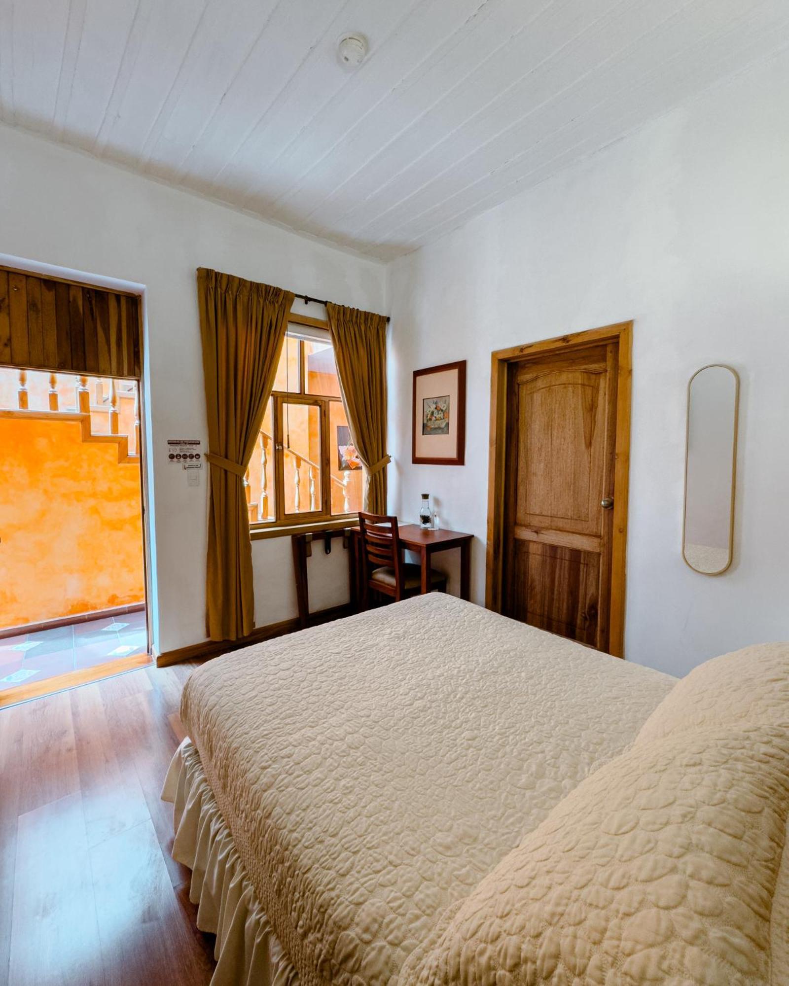 Hotel Boutique Casa Montalvo Cuenca Extérieur photo